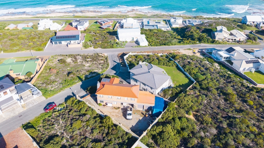 To Let 2 Bedroom Property for Rent in Oceanview Heights Western Cape